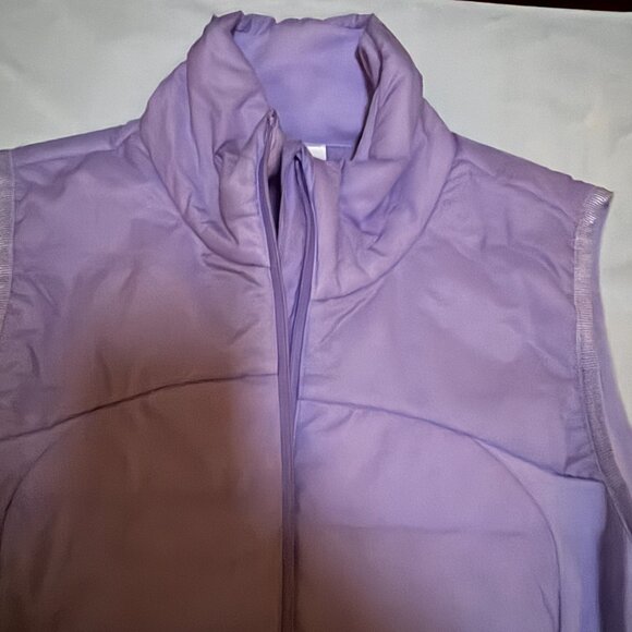 Lululemon Down For It All Vest Sz 6 LISM Lilac Full Zip 2 Zipped Pockets - Picture 2 of 10